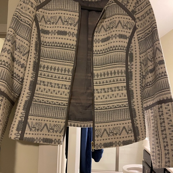 Embroidered Jacket. - Picture 2 of 8